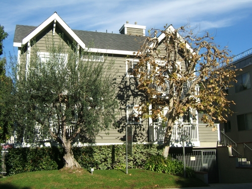 Los Angeles  Apartments