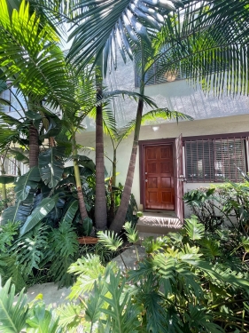 Los Angeles  Apartments