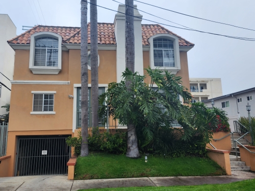 Los Angeles  Apartments