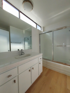 Apartment in Los Angeles