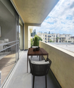 Apartment in Los Angeles