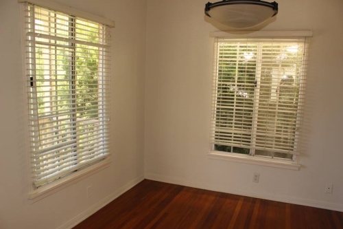 Apartment in Beverly Hills