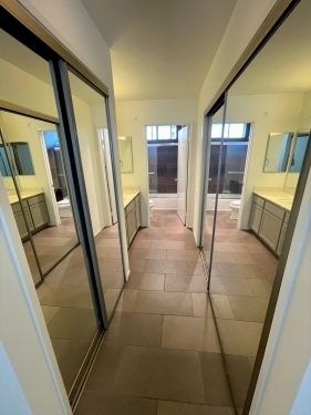 Apartment in Los Angeles