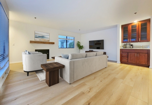 Apartment in Santa Monica