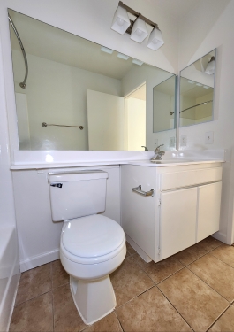 Apartment in Santa Monica