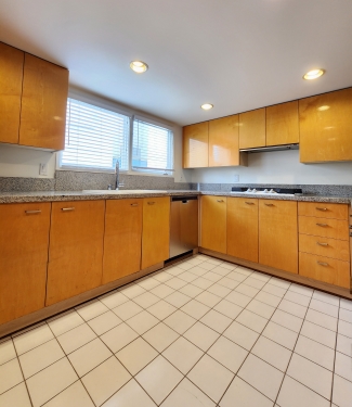 Apartment in Santa Monica