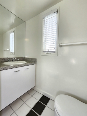 Apartment in Santa Monica