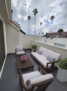 Apartment in Santa Monica