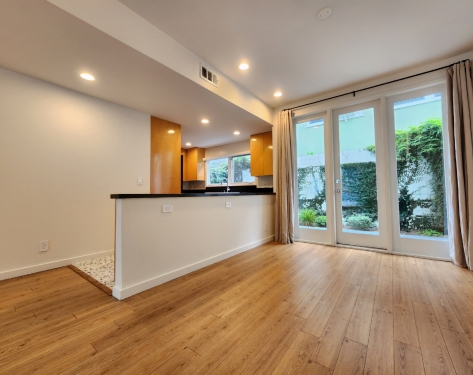 Apartment in Santa Monica