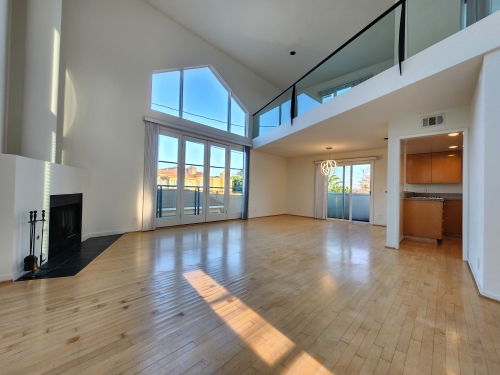 Apartment in Santa Monica